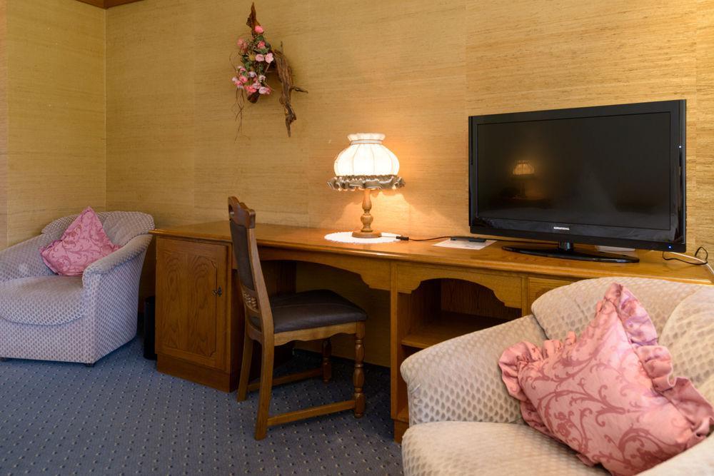 Hotel Schwarzwaldschaefer Энцклёстерле Экстерьер фото
